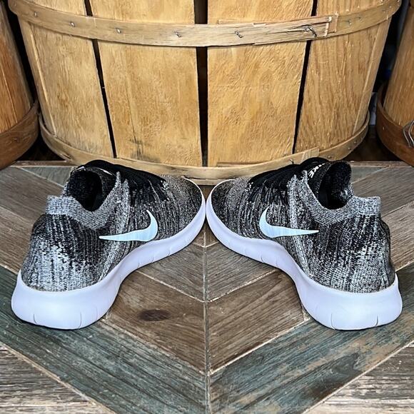Nike Free RN Flyknit Black Gray White 880844-003 Running Shoes Womens Size 6 - Picture 7 of 10